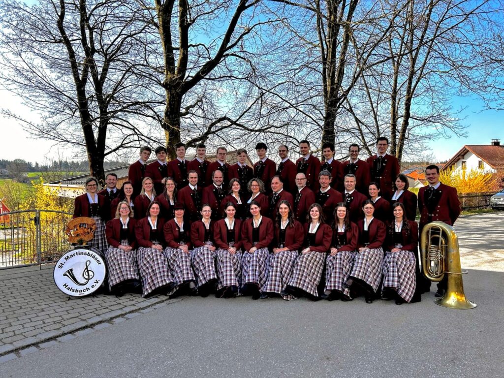 St. Martinsbläser Halsbach – Gruppenfoto